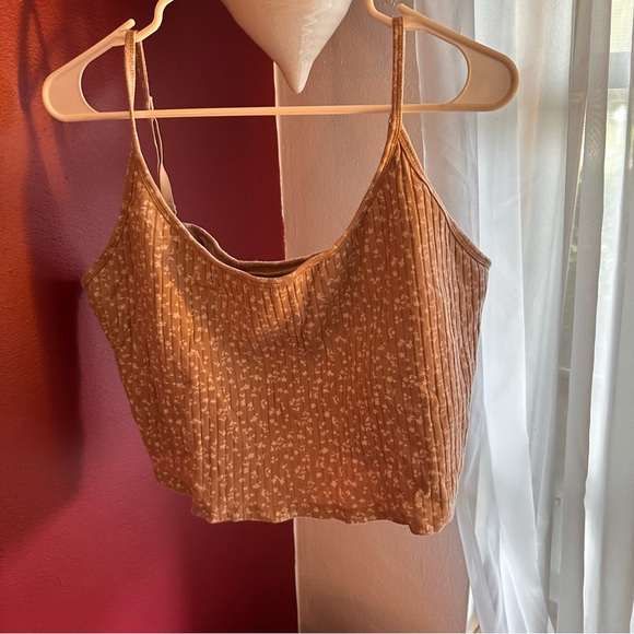 Crop top tank - Picture 5 of 5